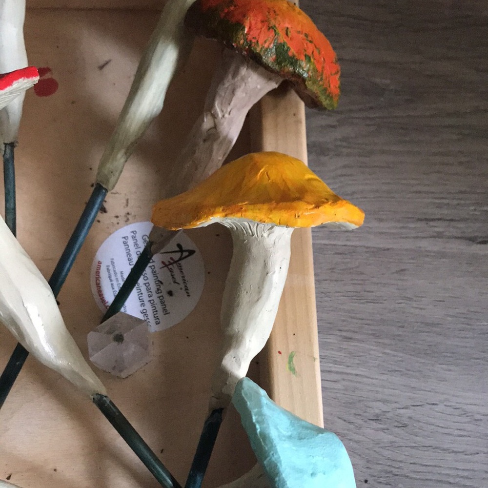 [1] HANDMADE MUSHROOM GARDEN STAKE! 🍄 Bundle & chat - Picture 12 of 14